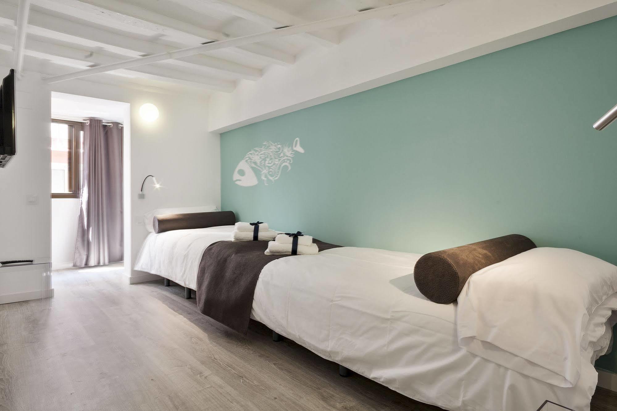 Habitat Apartments Adn Barcelona Buitenkant foto